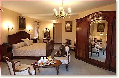 Chateau De Rigny Menthon-Saint-Bernard 3*,  Franciaország