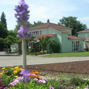 ** Hotel Fasthotel Avignon Nord Le Pontet Frankrijk