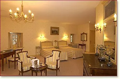 Chateau De Rigny Menthon-Saint-Bernard Frankrike